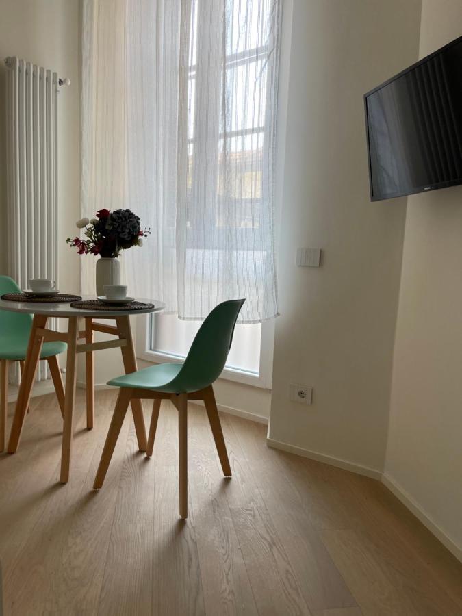 A Casa Di Arianna Apartment Milan Luaran gambar
